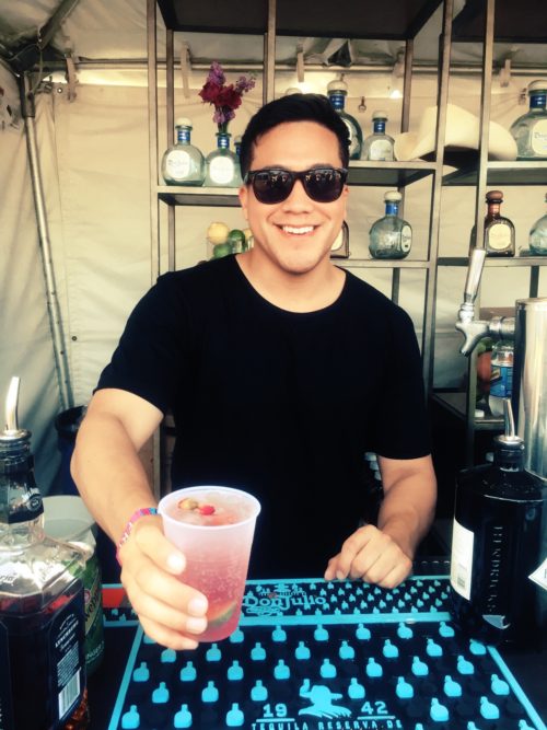 Lollapalooza cute bartender